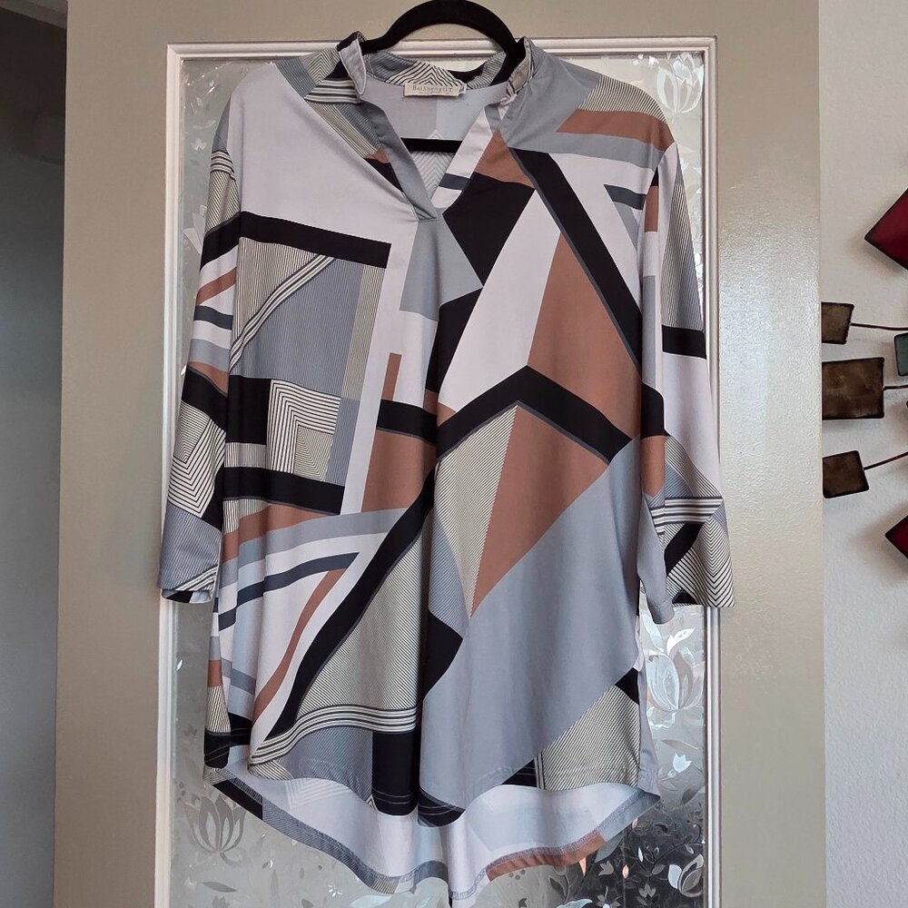 White, brown, black, grey blouse - size XL